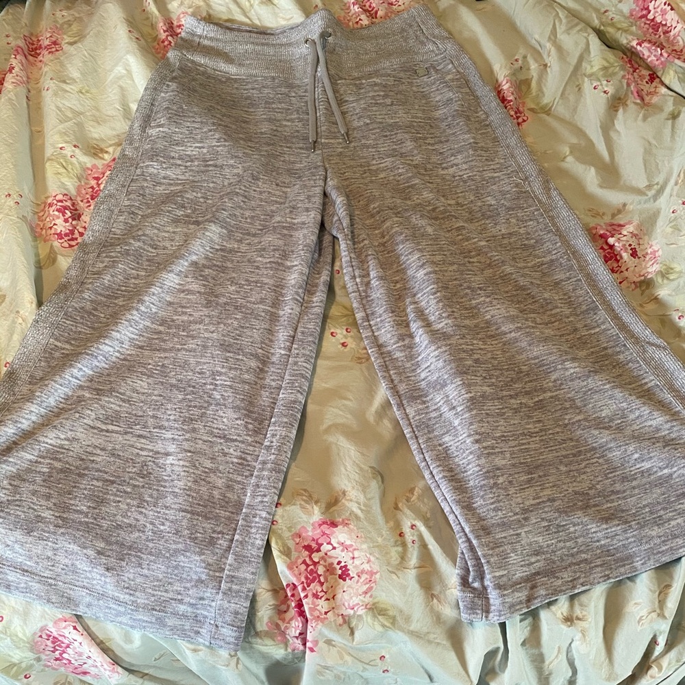 Calvin Klein Capri flare joggers